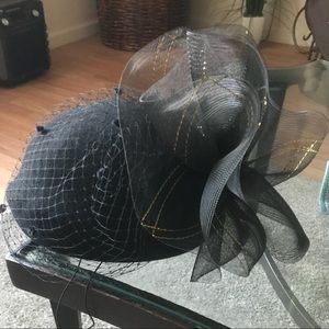 Nice cloche !! Super elegant and sophisticate !